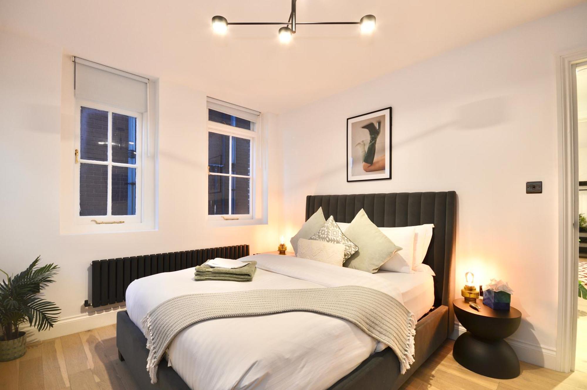 Newly Refurbished W/ River Views Лондон Экстерьер фото