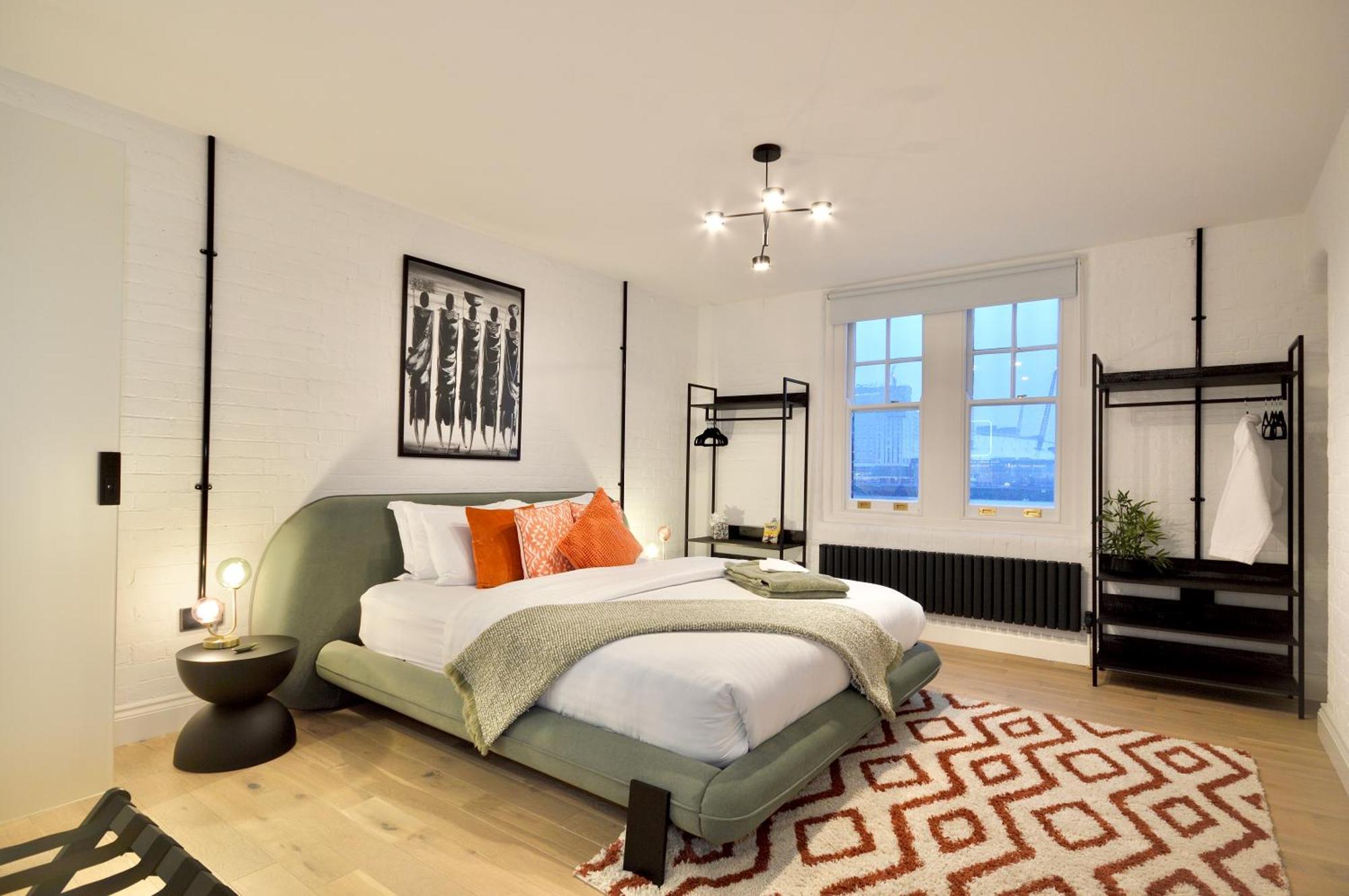 Newly Refurbished W/ River Views Лондон Экстерьер фото