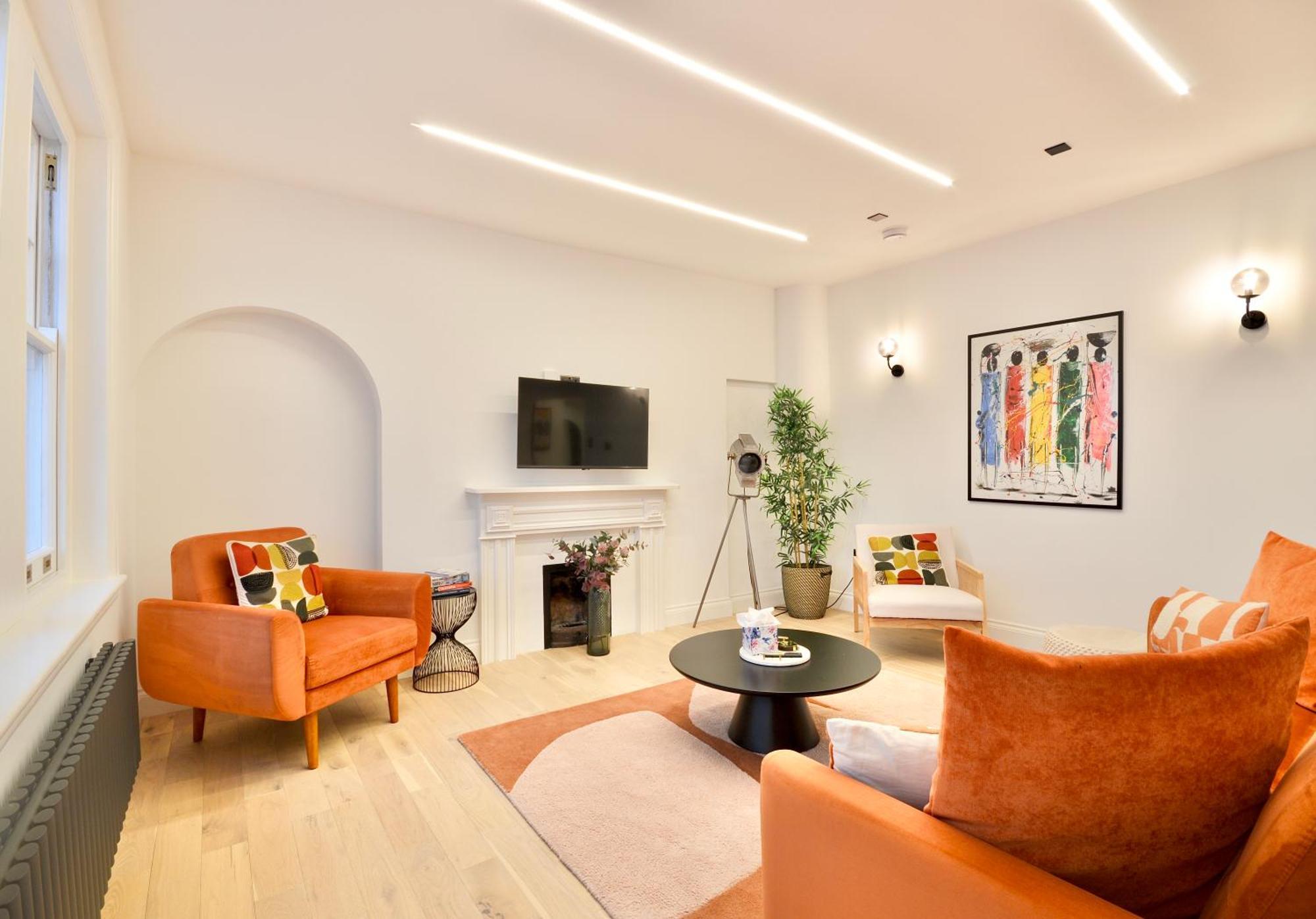 Newly Refurbished W/ River Views Лондон Экстерьер фото